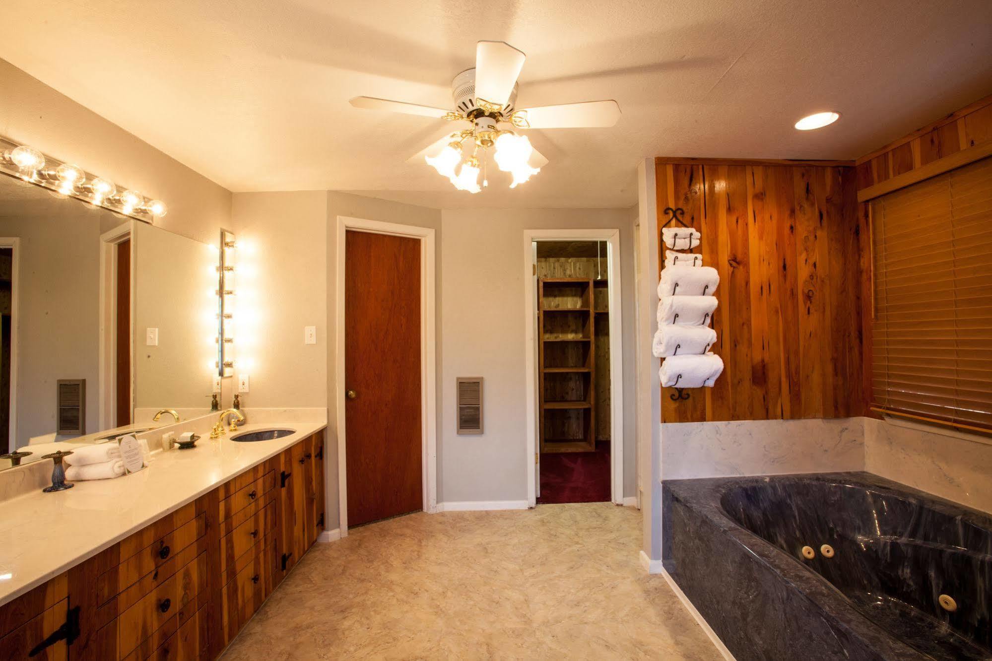 Gruene Cottages New Braunfels Esterno foto